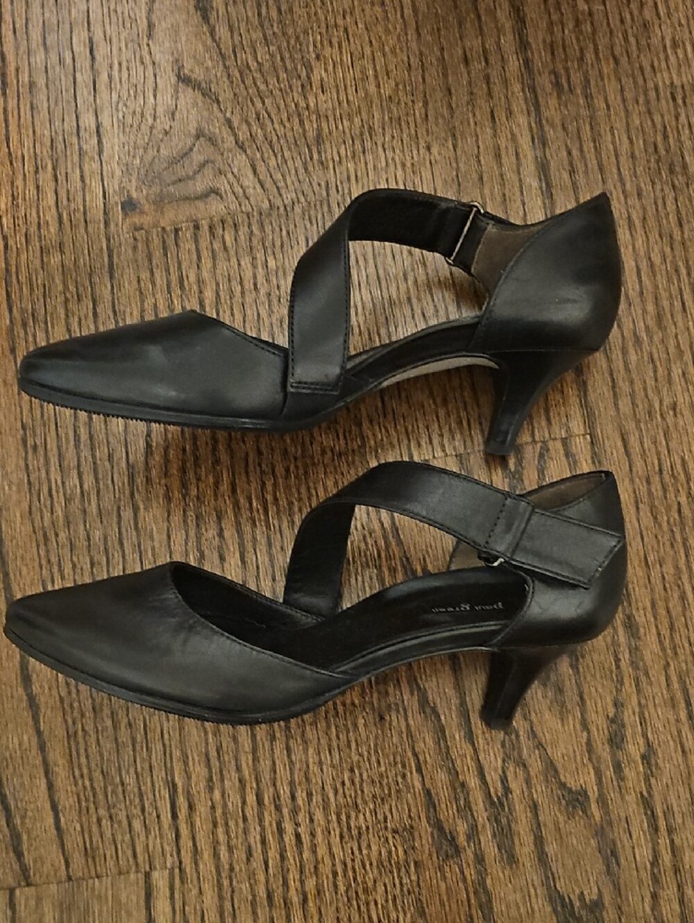 Paul Green Black Pointed Leather Cross-Strap Pumps - Picture 3 of 15